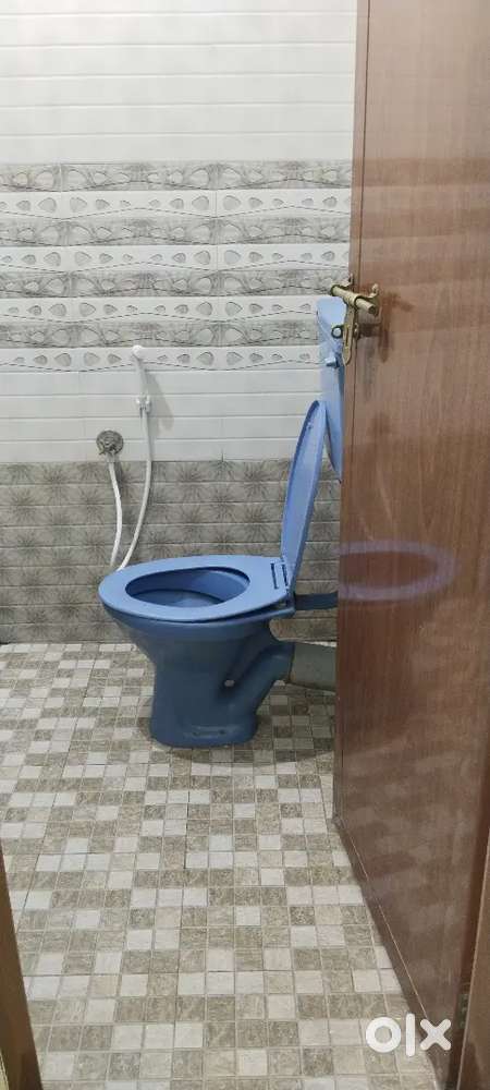 Ladies single room attached toilet with food 7000