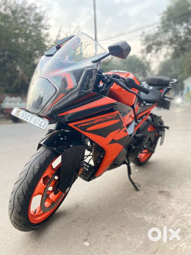 Ktm rc 200 mint condition model 2021