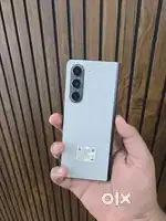 Fold 5 512 GB Mint condition