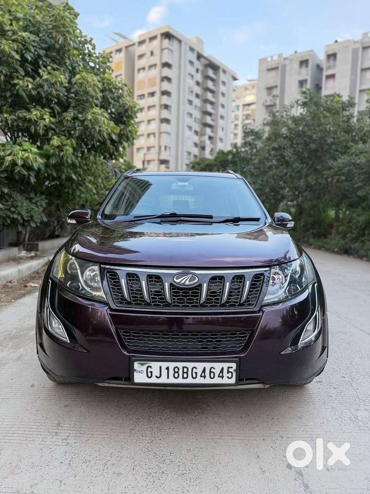 MAHINDRA XUV500 TOP MODEL