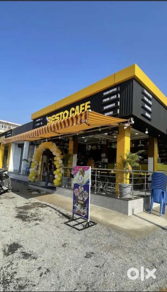 Besto cafe for lease