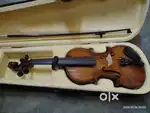 Selling of new unused violin with box