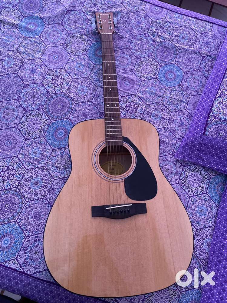 PlayersYamaha F280 Acoustic Guitar