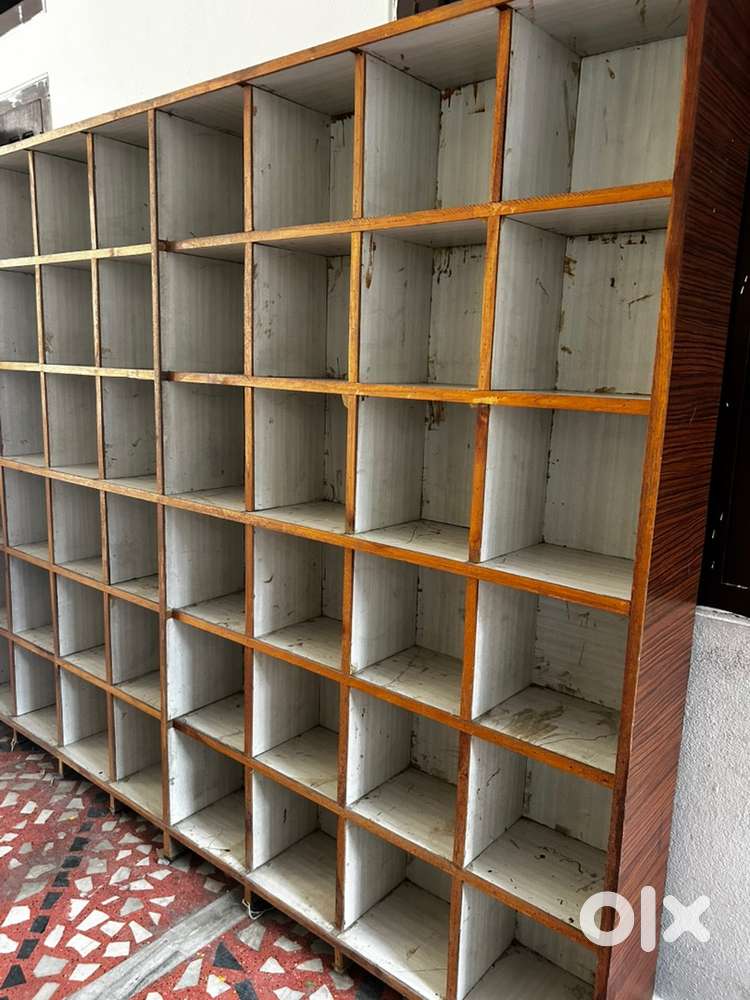 Wooden Multi-Compartment Storage Shelf