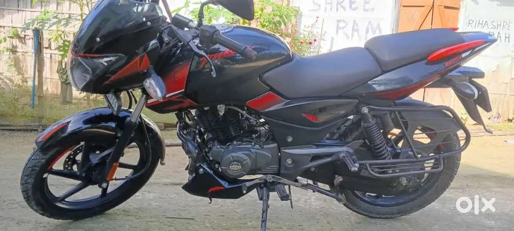 Pulsar 125