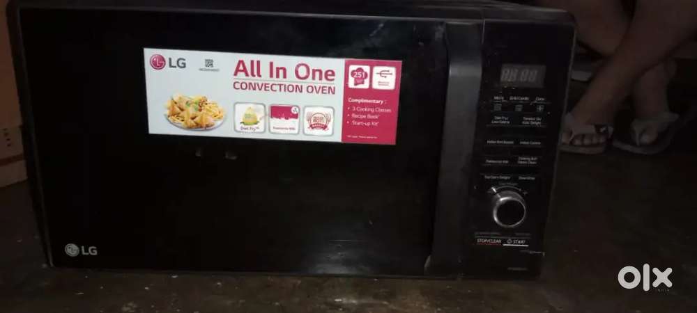 LG Microwave with Grill and Convection.
