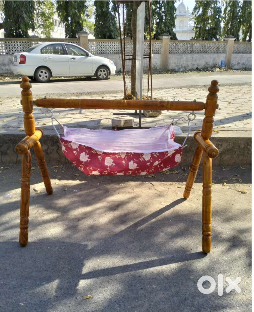 Kids Jhula for Indoor/Outdoor  Solid Wood  Excellent Condition