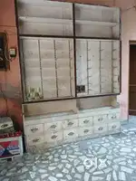 Shop fittings