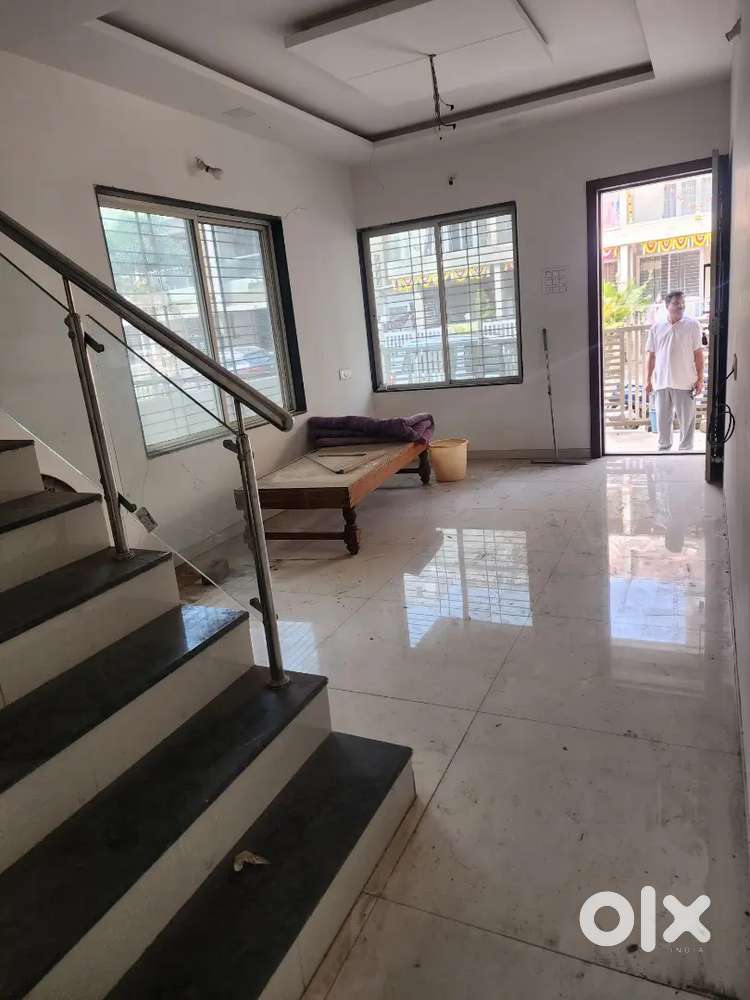 4 bhk Row hause in jail road. Bapu nagar circle