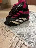 Addidas Predator Accuracy 3 Studs Size:4