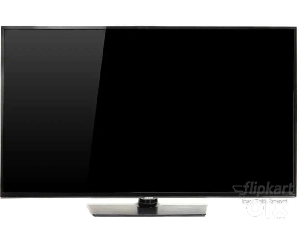 Urgent selling samsung 40 inch smart TV