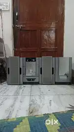SONY DHC - FL7D . 5900 WATT 500 rms music system