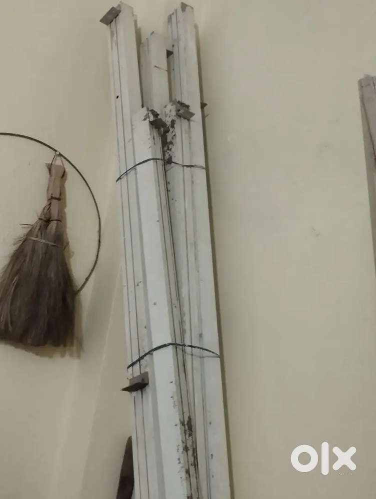 Alluminium partitions