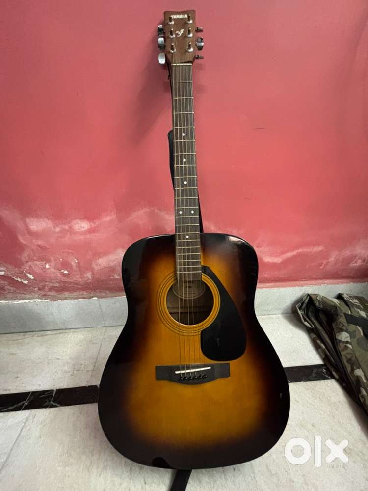 Yamaha F280 Guitar (Sunburst)
