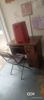 Computer Table and 1 chears for Sele