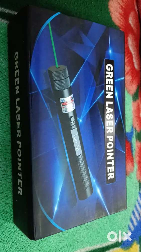 Green laser pointer  chargeable  powerful
