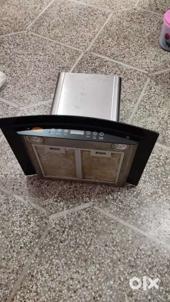 Surya kitchan chimni good condisan