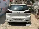 Hyundai i20 2015 Petrol Well Maintained