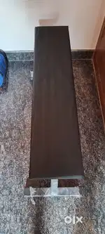Flat gym bench