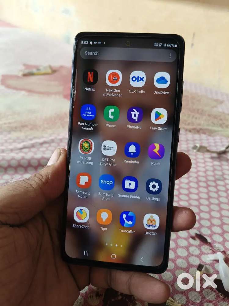 Samsung S20 fe 5G  8/128 for sale out of warranty but condition new