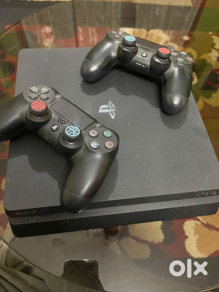 PS - 4 slim ( 1 tb ) fresh condition