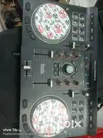 Hercules universal DJ
