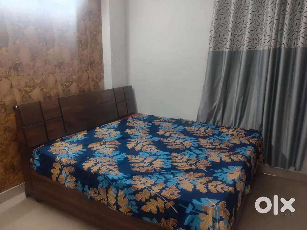 2bhk full furnished flat