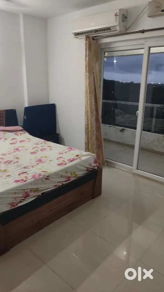 3bhk furnish flat for rent near by marryhill