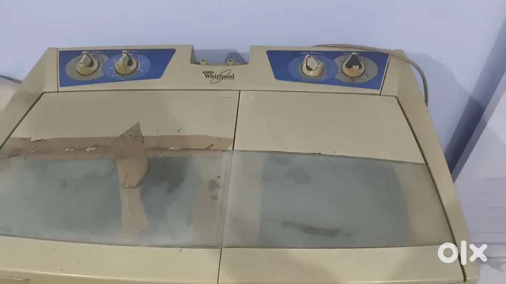 Wirlpool semi automatic