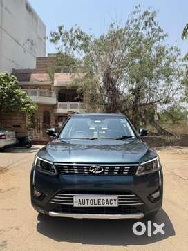Mahindra XUV300 W8 Option, 2022, Petrol