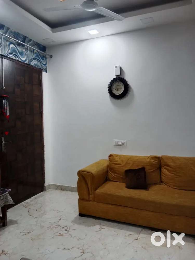 Semi furnished flats available with ariy rooms