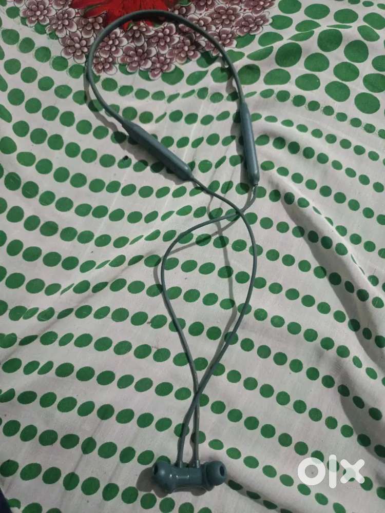 BLUETOOTH NECKBAND 48 HOURS PALYTIME