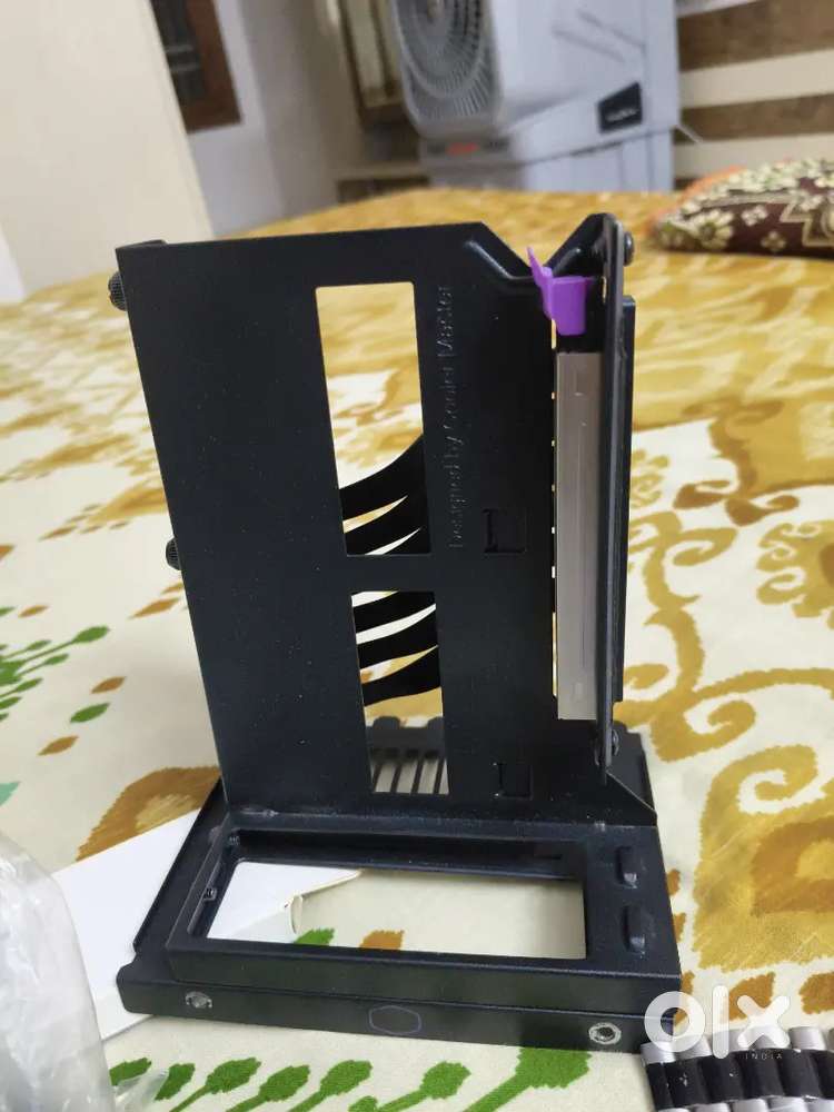 Gpu stand cooler master
