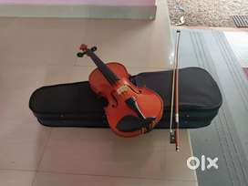 4/4 string Violin