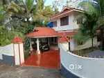 Thiruvalla Kizhakinmuthoor Manakachera road 11 cent house for sale.