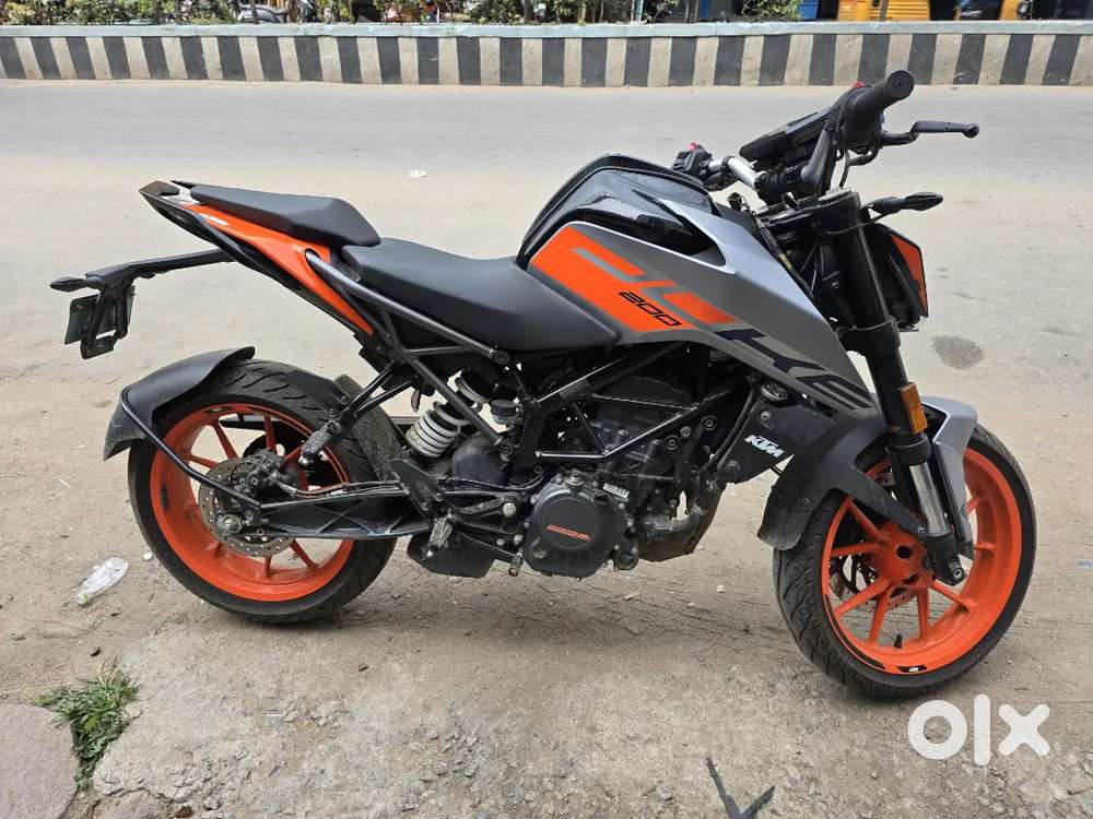 KTM Duke 200