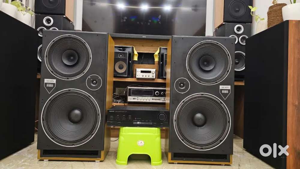 Speaker vintage model  15 inch 12 inch  Pioneer stereo7500