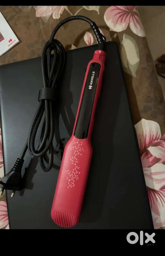 Hair straightener