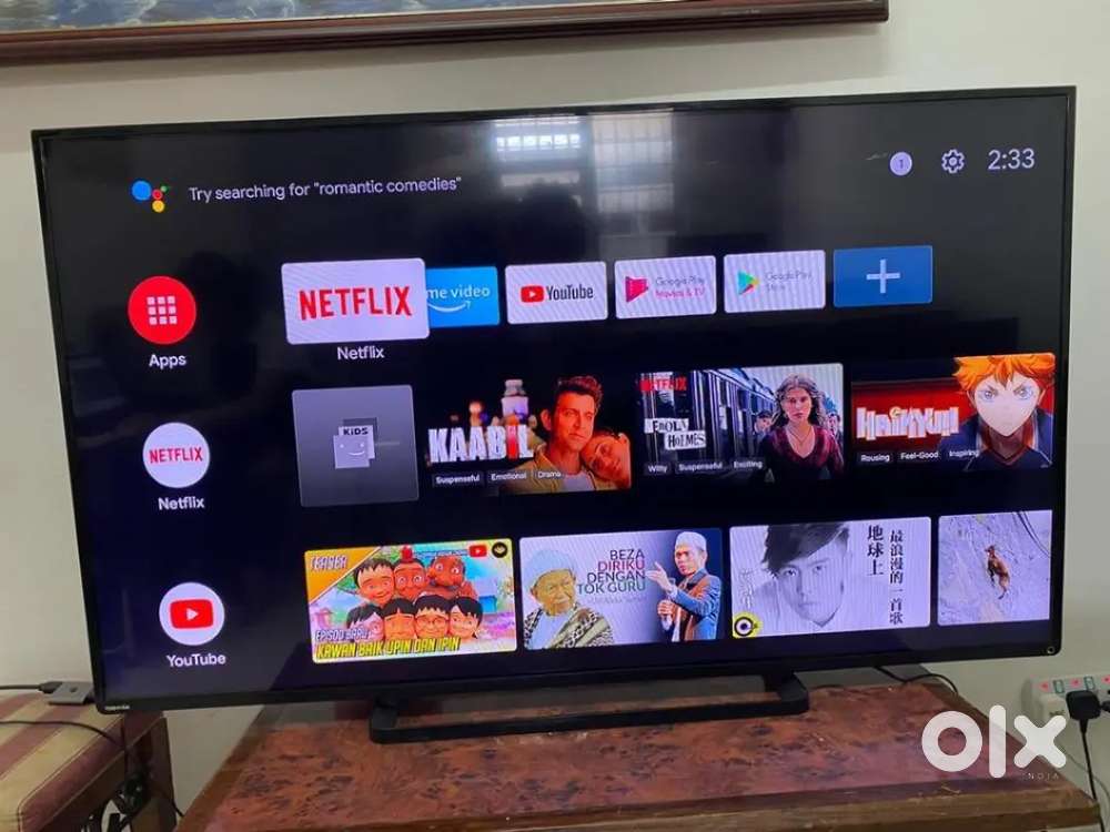 New32 inch smart wifi led tv crystal clear panel frameless
