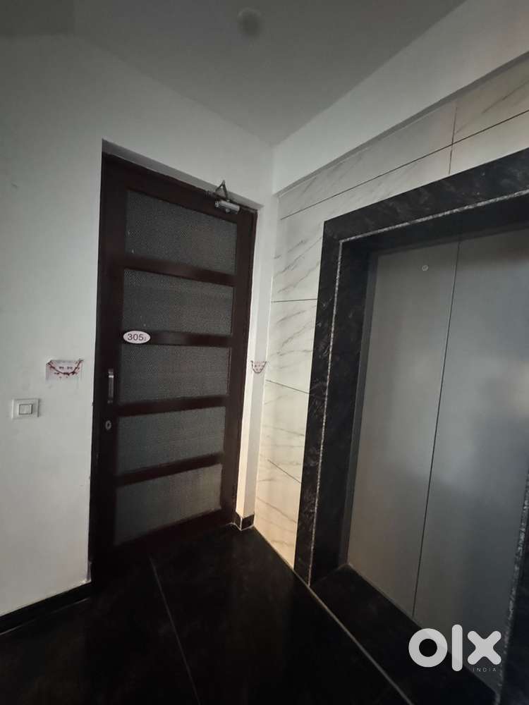 3bhk for rent at prime location opposite DPS school Dhakoli