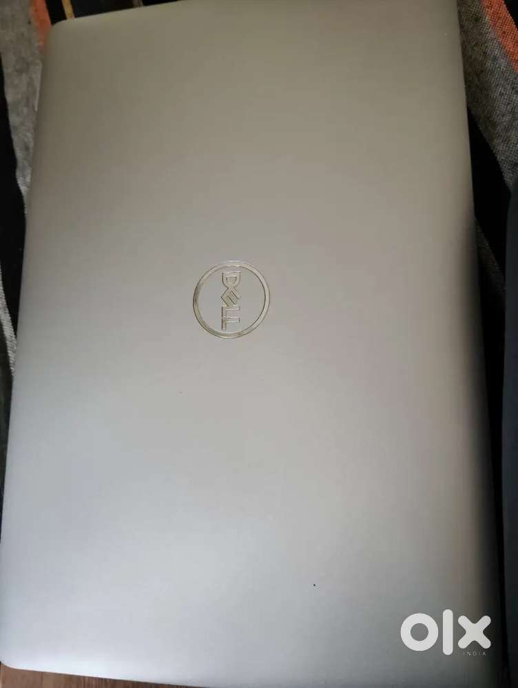 5 years used Dell laptop