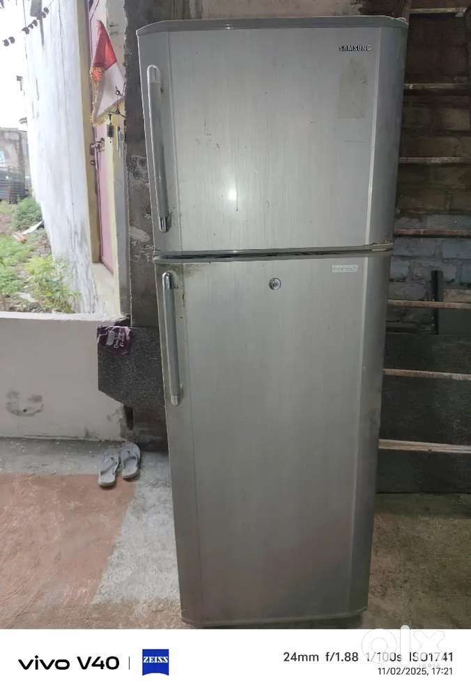 Double door Fridge