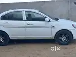 Hyundai Verna 2010 Diesel 170000 Km Driven