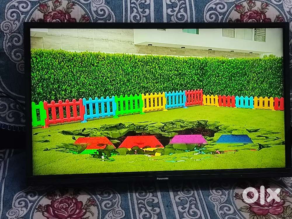 32 inch panasonic normal led Good condition urgentsale moneyneed 3200