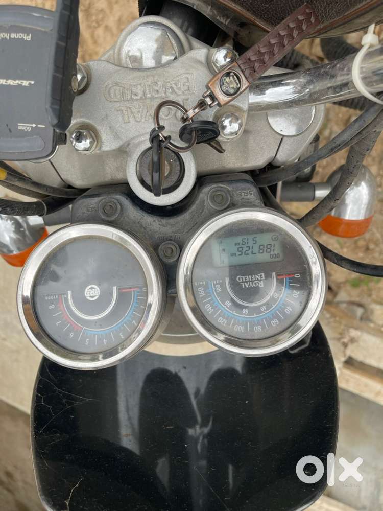 Thunderbird 350 with recent serviced