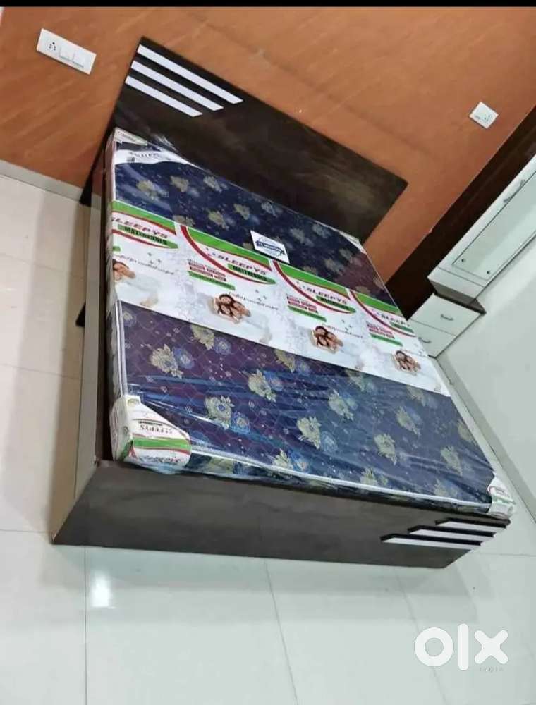 NON STORAGE BED WITH MATTRESS
