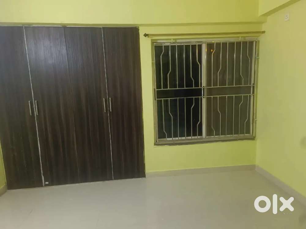 3bhk Flat for rent in Mora badi on road at prime location