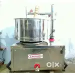 5 Ltr Grinder with coconut squizer, idly maker