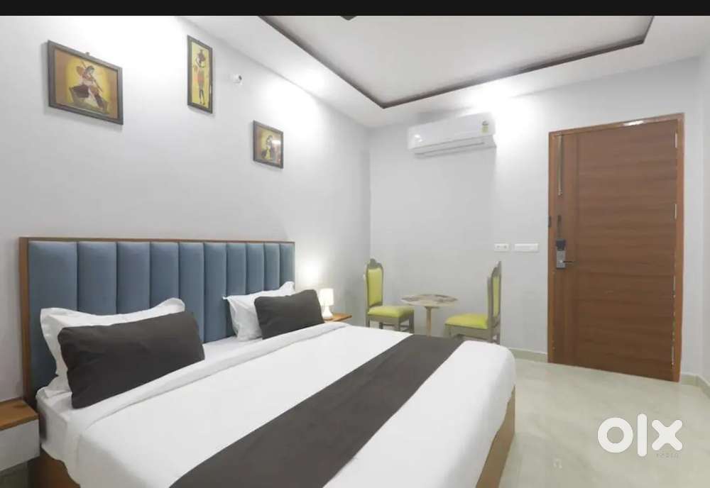 Hotel for rent  banquet hai room hai