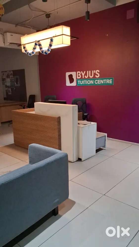 prime location 5000 sqft fully furnished coaching centre for rent